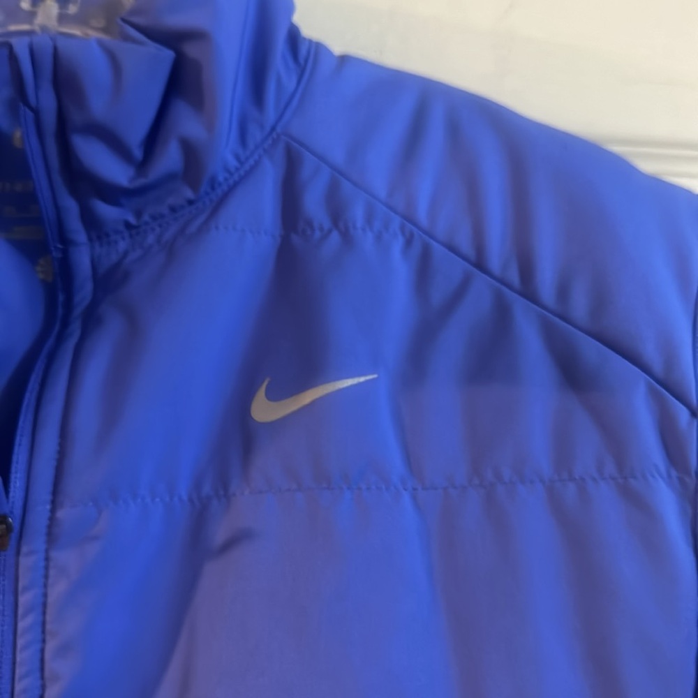 Nike Therma-FIT Swift Running Vest: BLUE: NEW WITH TAGS: SIZE XS - Picture 2 of 6